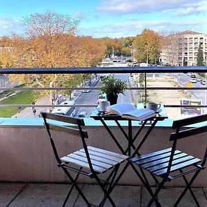 Studio Balcony